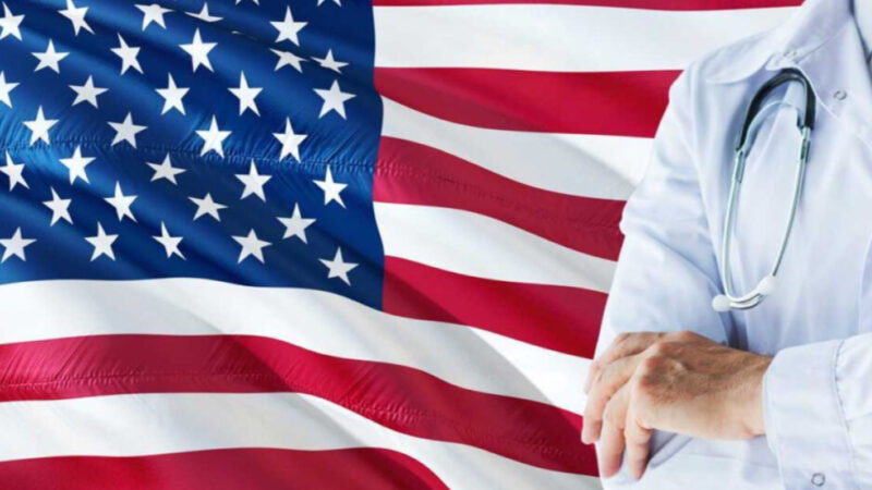 Un millón de latinos pueden perder su seguro médico en EEUU si desaparece Obamacare