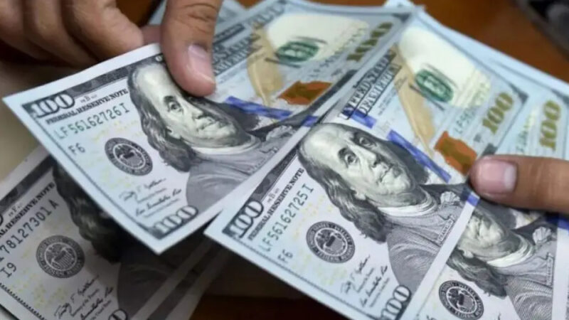 Cuba autoriza transacciones en moneda extranjera dentro del país