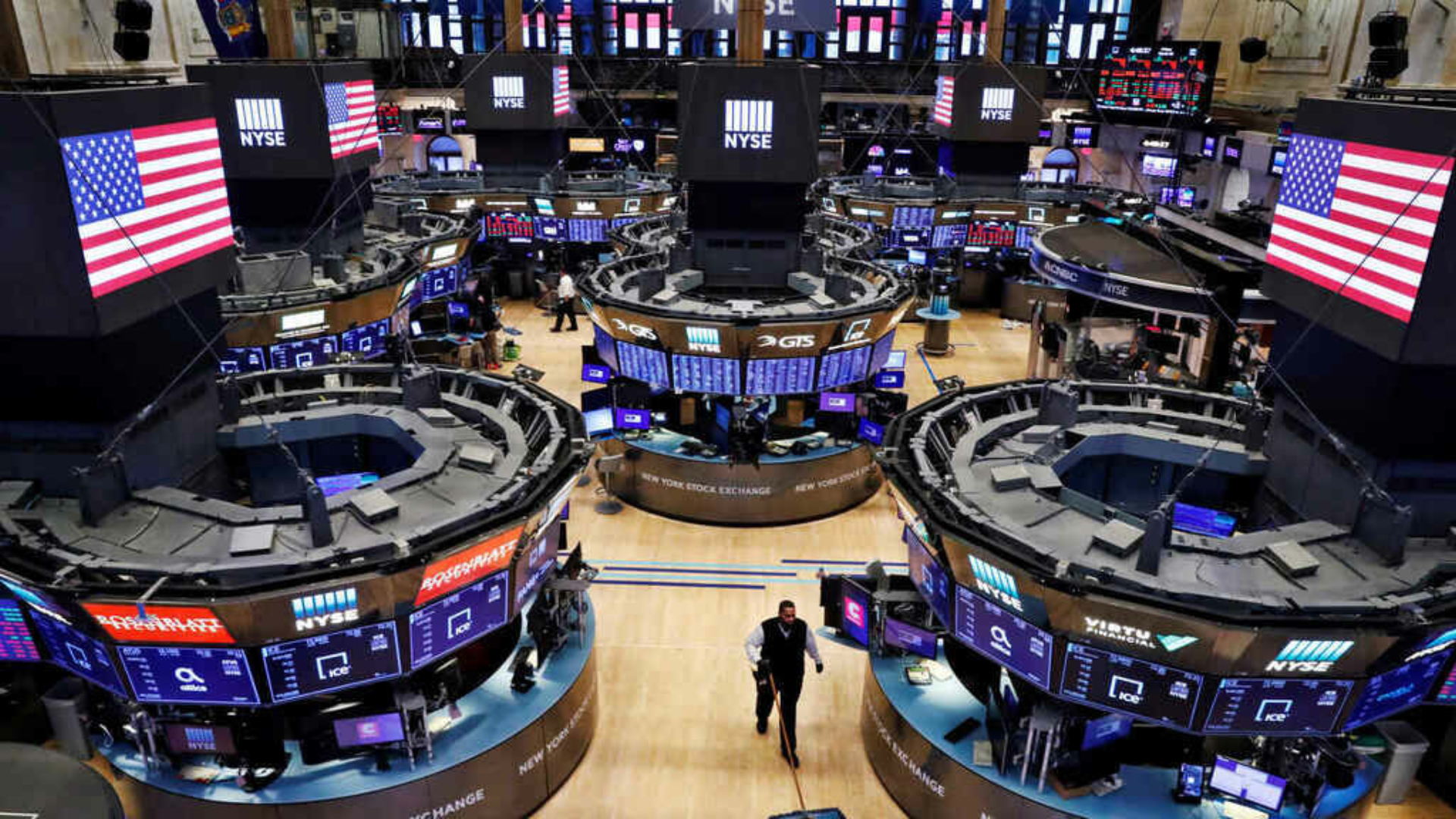 Wall Street cierra en verde después de que la Fed recortara de nuevo los tipos de interés