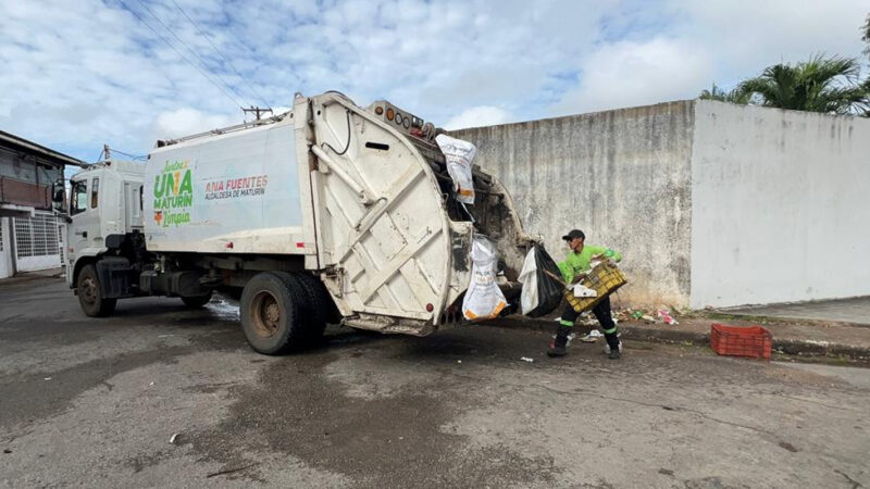 Alcaldía mantiene labores de barrido y recolección de desechos en Maturín