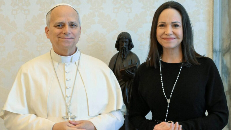 El papa León XIV recibió a María Corina Machado en el Vaticano