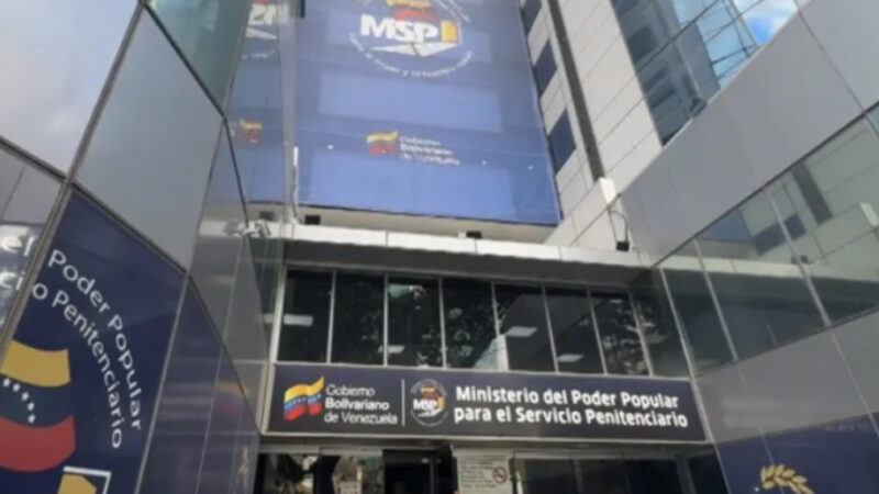 Gobierno informó de 116 excarcelaciones este lunes