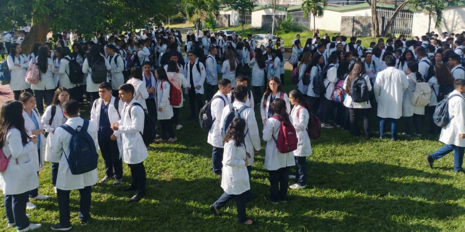 Hospital Núñez Tovar de Maturín fortalece su equipo médico con 350 estudiantes de la UNERG