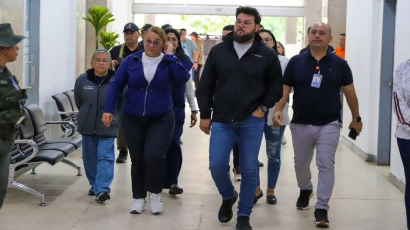 Luna vela por la excelencia en las labores del quinto piso del hospital Núñez Tovar