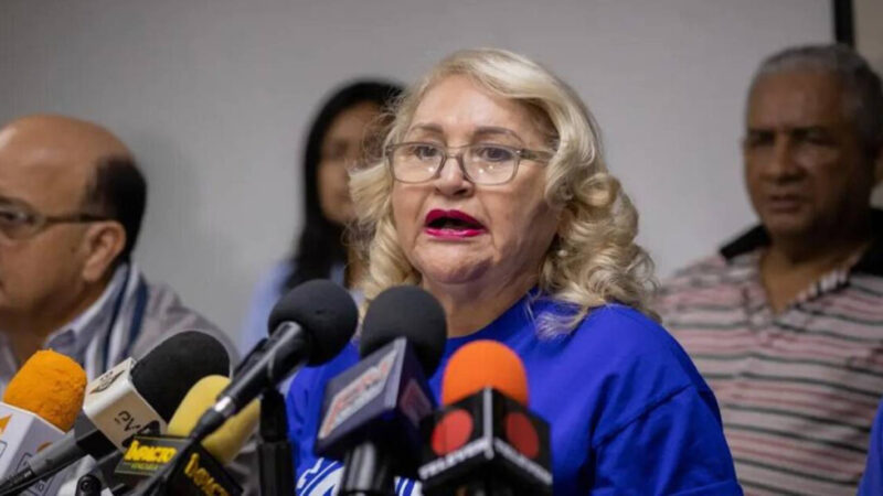 Maestros piden que el Ejecutivo incluya al gremio dentro de las prioridades del país