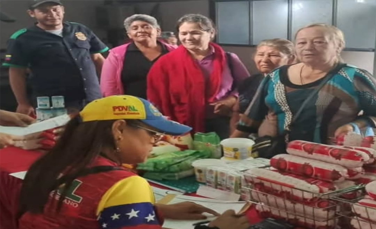 Benefician a familias del municipio Caripe con venta de alimentos