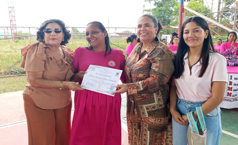 Uracoa celebra el Día Internacional de la Mujer con un emotivo encuentro de unidad y compromiso
