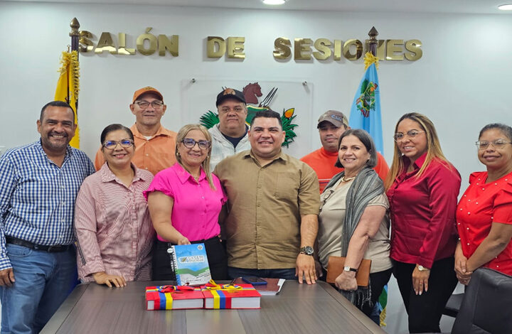 Comisión de Finanzas del Clsem aprueba gestión de Ernesto Luna