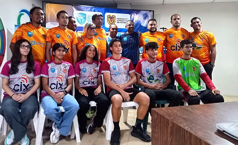 Asociación de fútbol del estado Monagas presenta seleccionador es de fútbol campo y sala