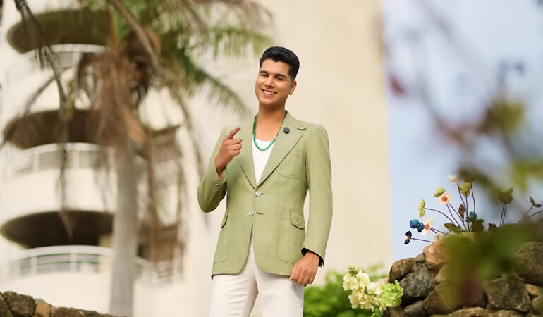 Georgio Mendoza debuta como presentador del Supermodelo “El Reality”