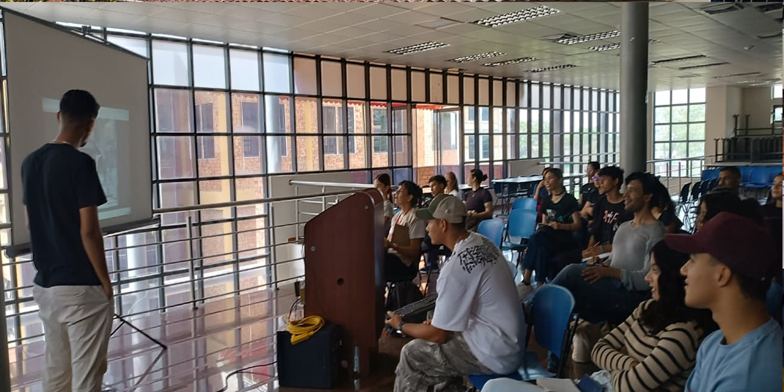 Gabinete Cultural de Monagas dicta taller de producción cinematográfica en la UBV