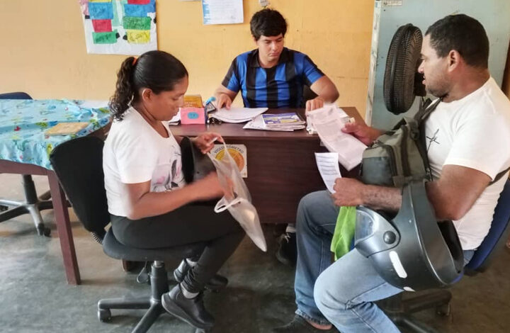 Alcaldía de Uracoa y CPNNA refuerzan campaña sobre la documentación obligatoria para el viaje de menores