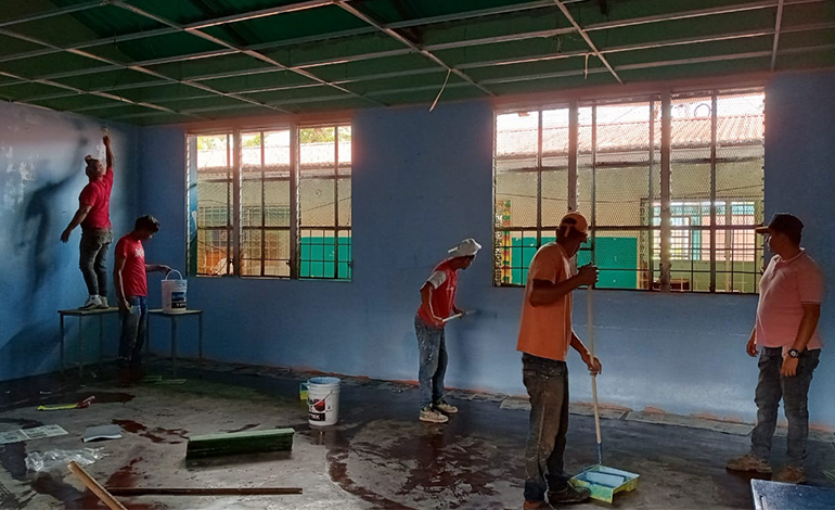 Alcaldía de Uracoa fortalece la ejecución de obras y espacios educativos mediante trabajo mancomunado interinstitucional