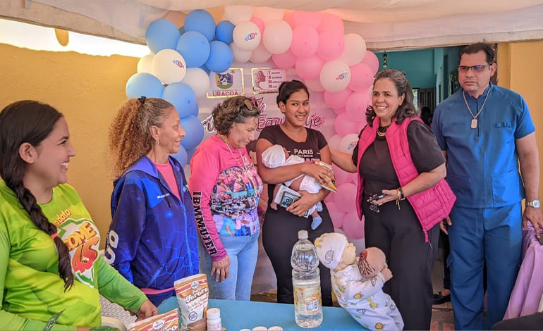 Alcaldía de Uracoa e I.B.M. Mujer benefician a 21 madres con la jornada «Mi Primer Equipaje»