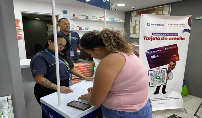 Bancamiga y TecnoFarma lanzan tarjeta de crédito de circuito cerrado para premiar la lealtad de sus clientes